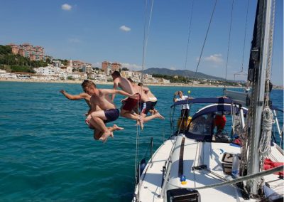 private sailing trip barcelona
