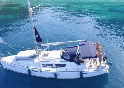 paseo en barco barcelona